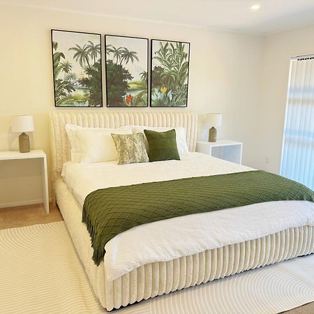 The Luxe Hidden Gem Villa In Auckland Heart - 3 Bedrooms Near Newmarket Westfieldmall Екстериор снимка